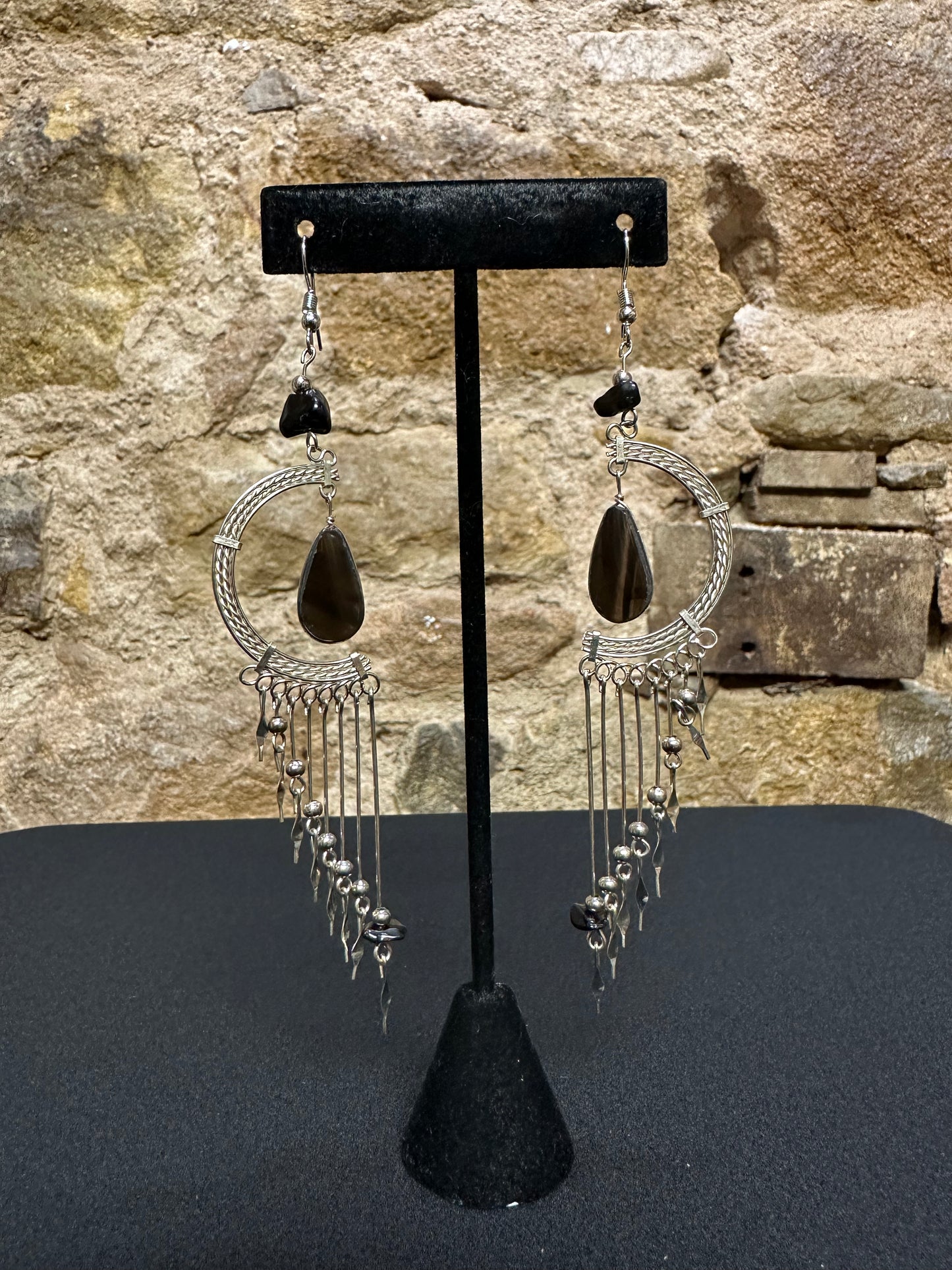 These beautiful hand made half moon silver earring with an authentic stone will bring a smile to your face especially when you are picking a pair of earrings to wear every day or for an occasion. Style them in the way you love most.