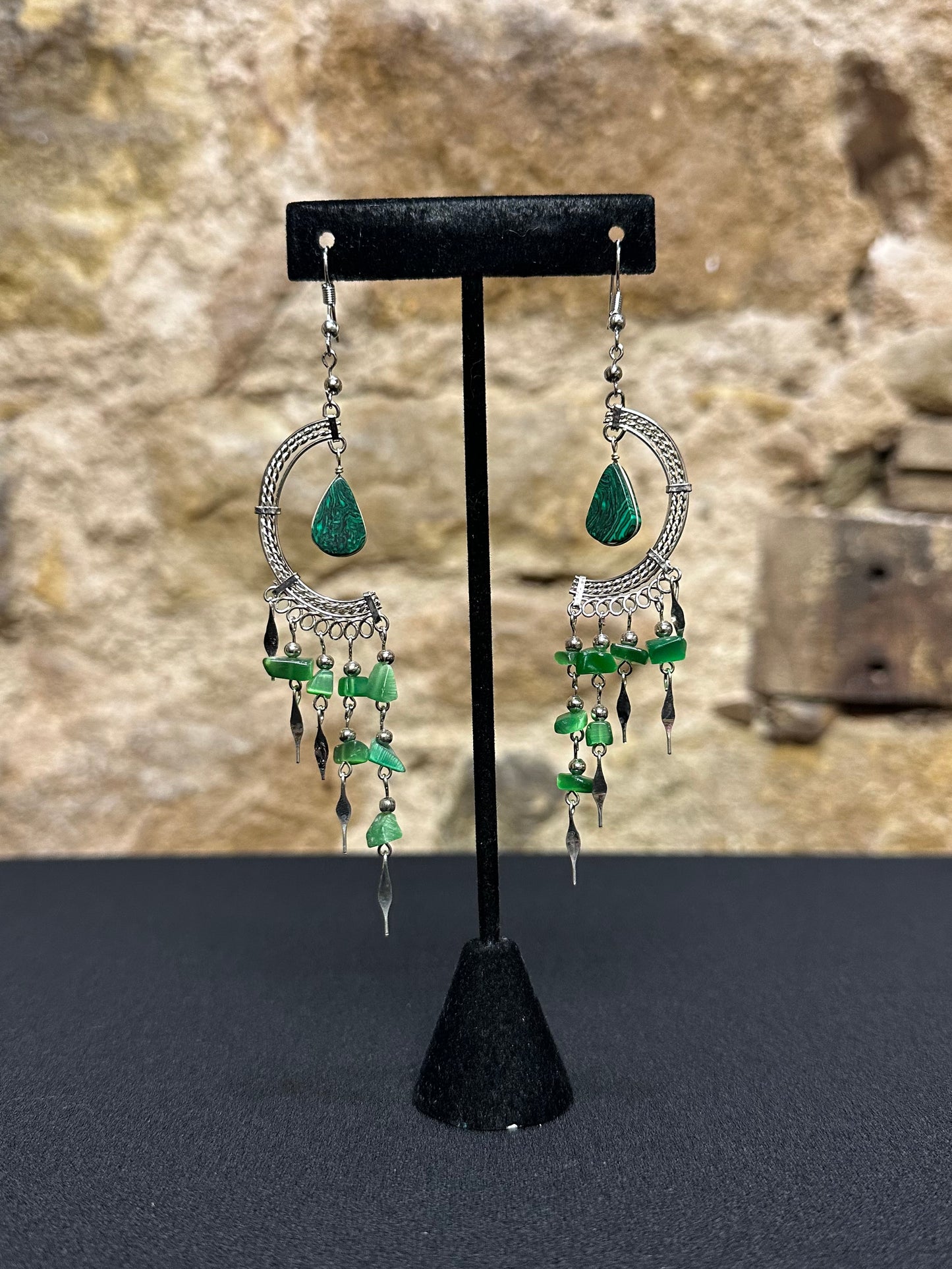 These beautiful hand made half moon silver earring with an authentic stone will bring a smile to your face especially when you are picking a pair of earrings to wear every day or for an occasion. Style them in the way you love most.