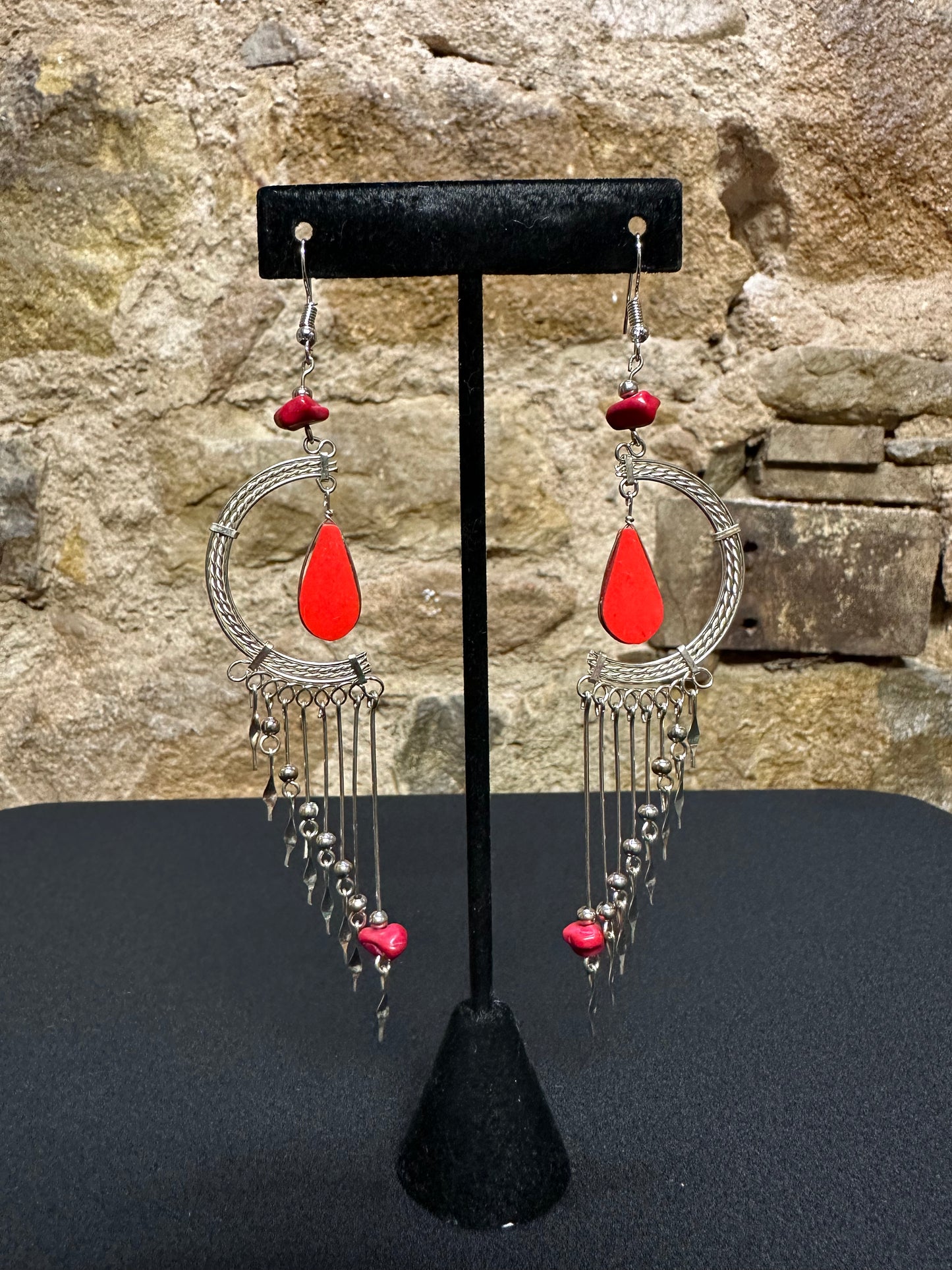 These beautiful hand made half moon silver earring with an authentic stone will bring a smile to your face especially when you are picking a pair of earrings to wear every day or for an occasion. Style them in the way you love most.