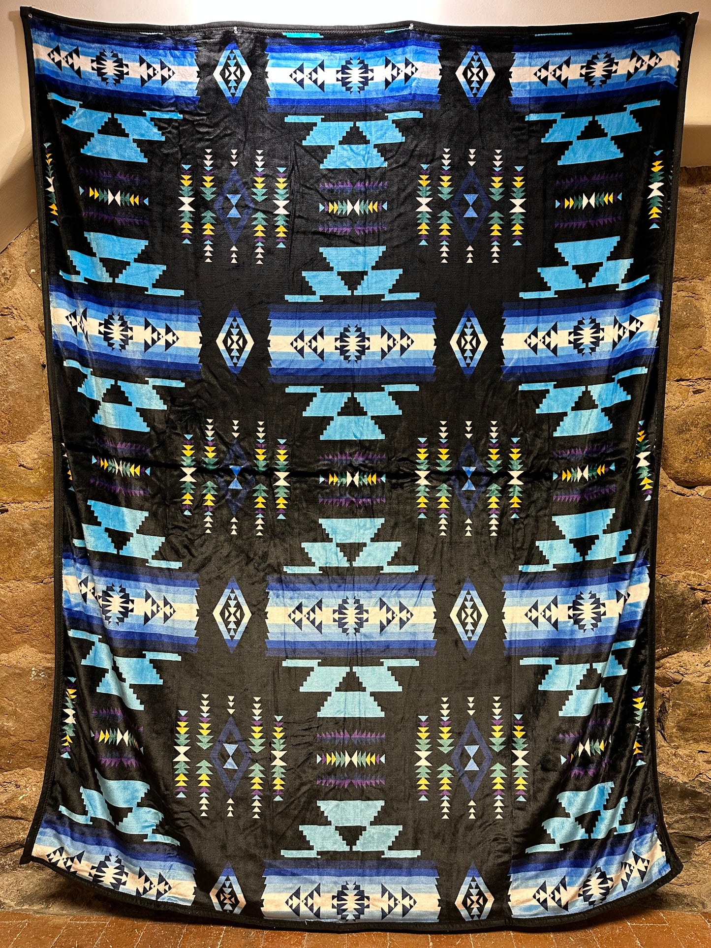 The Soft Native Design Blanket